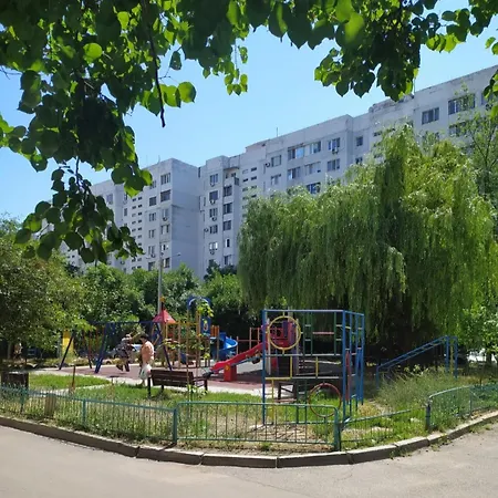 комфортная 2-комнатная на проспекте шевченко